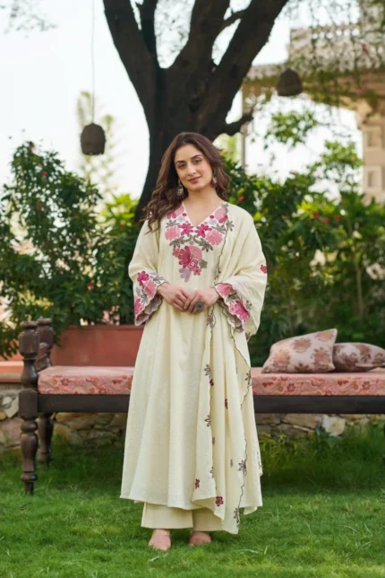 Embroidery Kurti with Pant & Dupatta