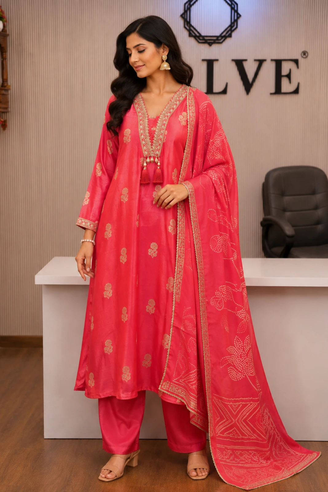 Pink Embroidered Muslin Silk Kurta with Pant & Chanderi Dupatta1